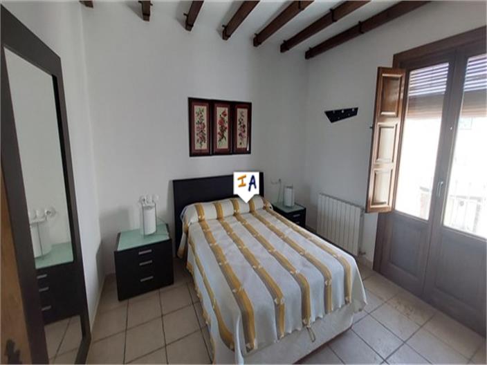 Image No.7-3 Bed House for sale