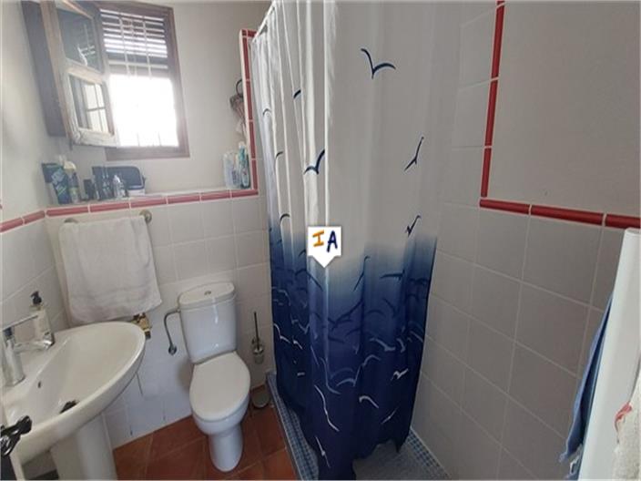 Image No.11-2 Bed House for sale