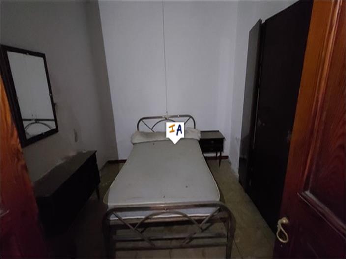 Image No.15-2 Bed House for sale