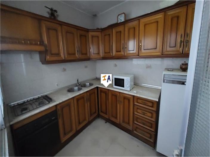 Image No.4-2 Bed House for sale