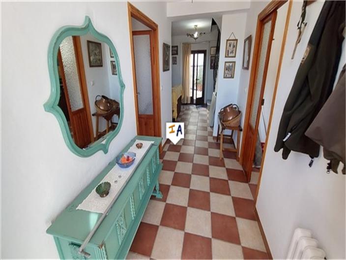 Image No.12-4 Bed House for sale