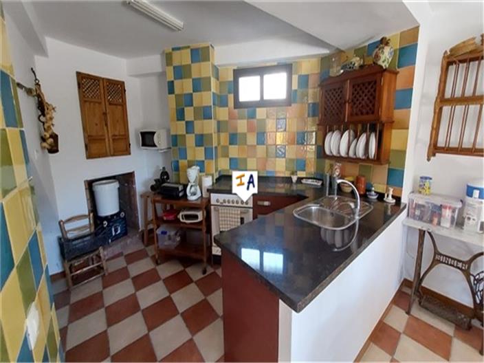 Image No.5-4 Bed House for sale
