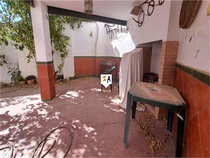 Image No.10-4 Bed House for sale