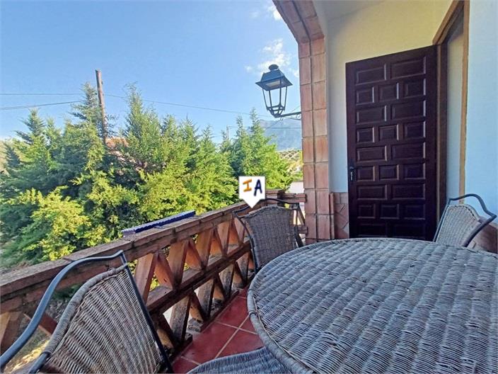 Image No.12-2 Bed Farmhouse for sale