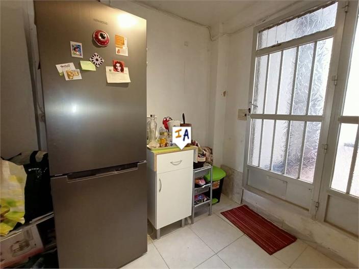 Image No.15-2 Bed House for sale