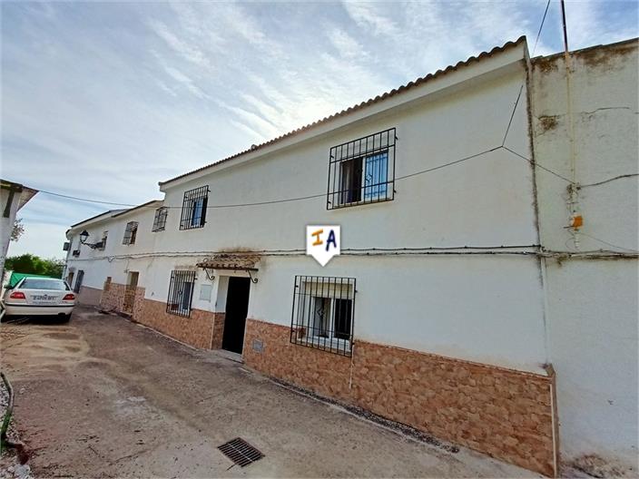 Image No.15-4 Bed House for sale