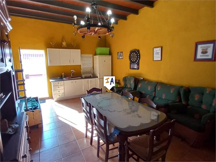 Image No.3-3 Bed House for sale