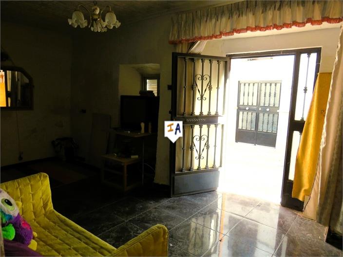 Image No.3-3 Bed House for sale