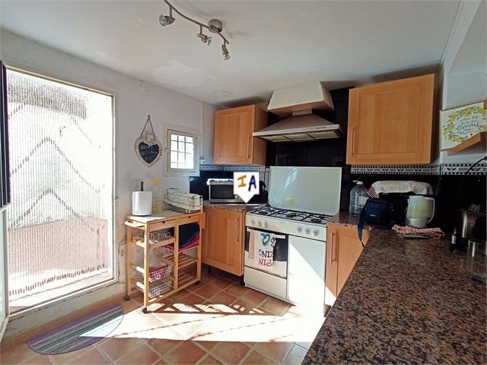 Image No.5-4 Bed House for sale