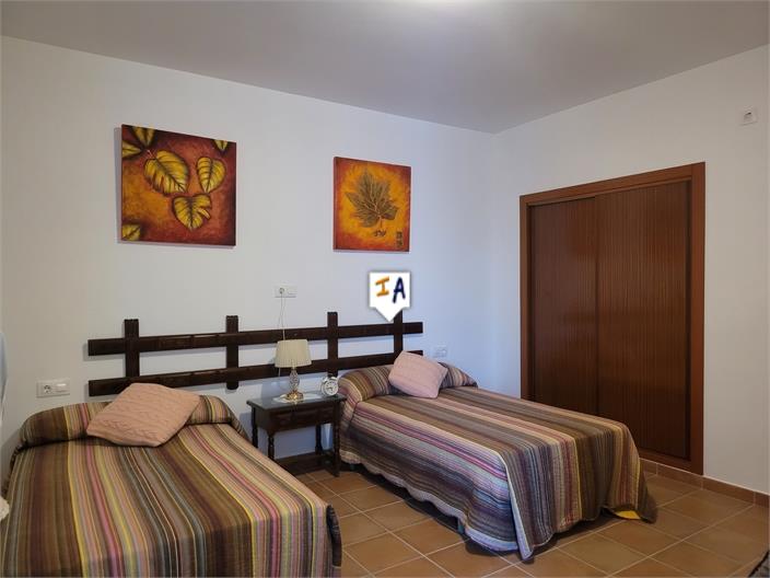 Image No.11-3 Bed Villa for sale