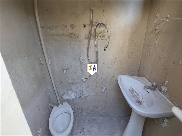 Image No.11-2 Bed House for sale