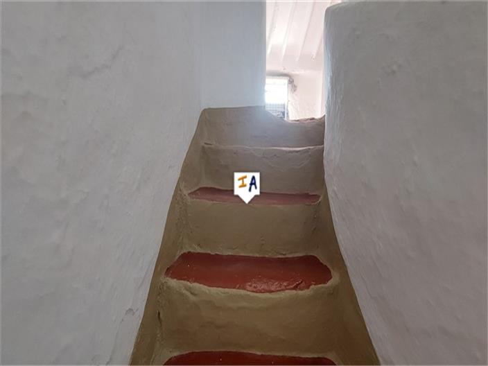 Image No.15-2 Bed House for sale