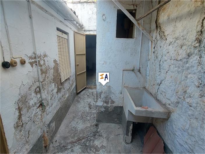 Image No.10-2 Bed House for sale