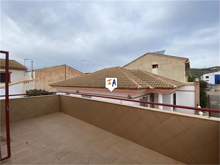 Image No.11-5 Bed House for sale