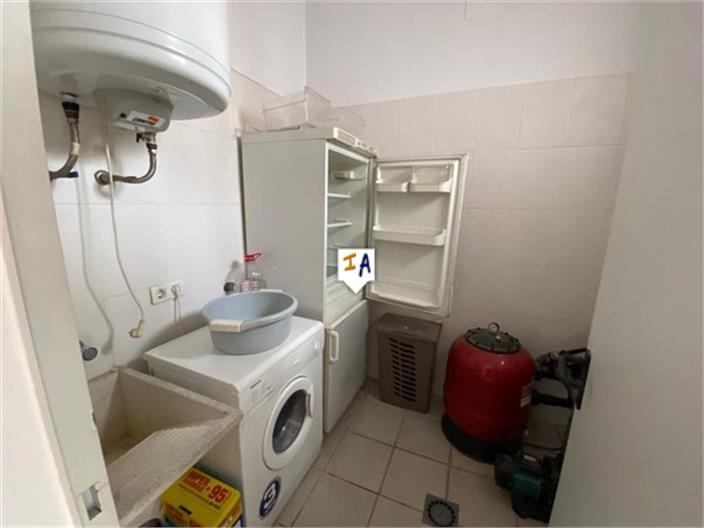 Image No.17-5 Bed House for sale