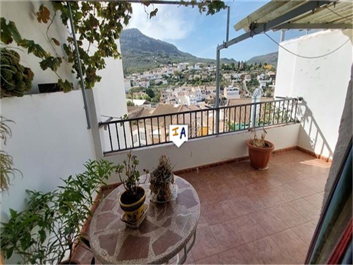 Image No.10-5 Bed House for sale