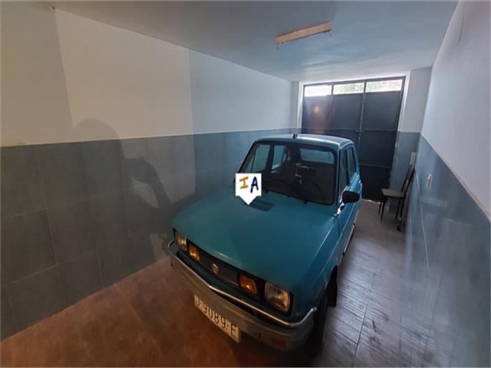 Image No.11-4 Bed House for sale