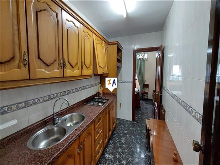 Image No.4-4 Bed House for sale