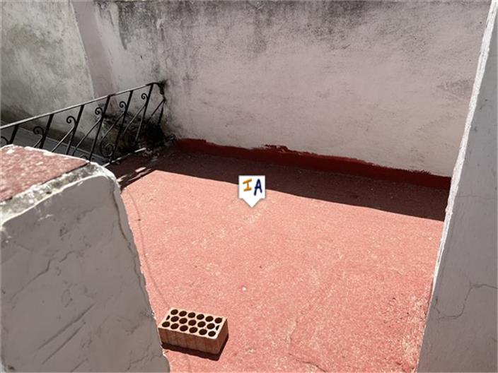 Image No.4-3 Bed House for sale