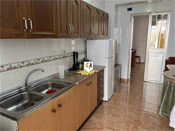 Image No.7-3 Bed House for sale