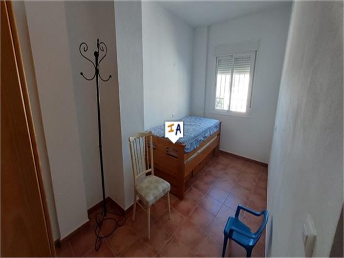 Image No.6-3 Bed House for sale