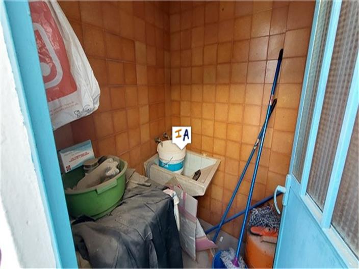 Image No.17-3 Bed House for sale