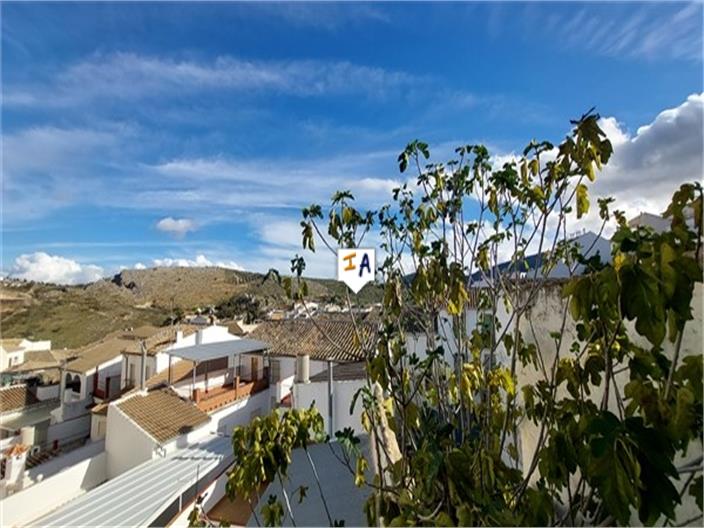 Image No.5-3 Bed House for sale