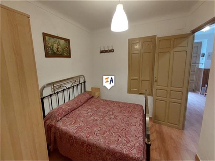 Image No.5-3 Bed House for sale