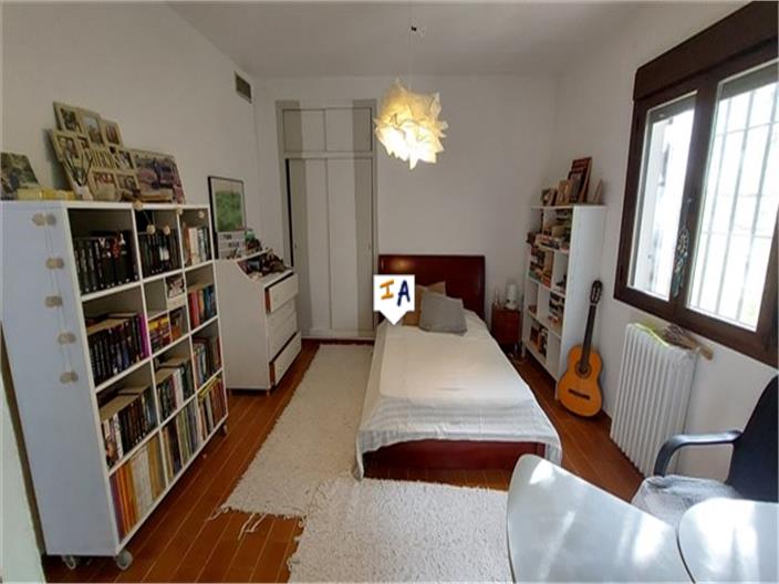 Image No.10-6 Bed Farmhouse for sale