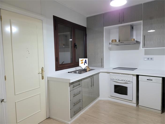 Image No.13-4 Bed Property for sale