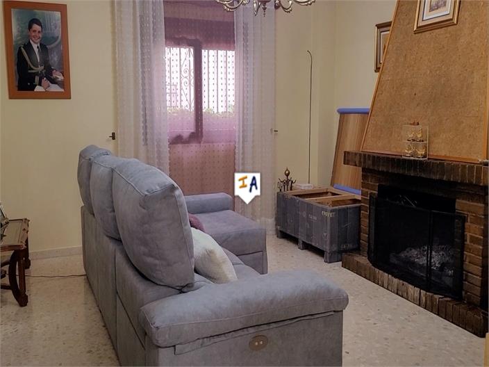 Image No.7-4 Bed Property for sale