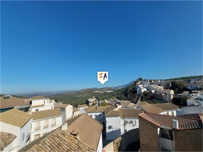 Image No.13-10 Bed House for sale