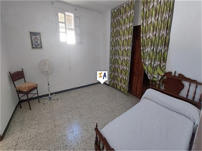 Image No.14-7 Bed House for sale
