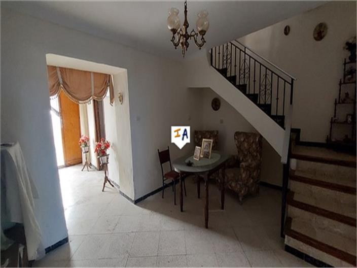 Image No.11-5 Bed House for sale