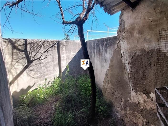 Image No.4-5 Bed House for sale