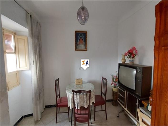 Image No.9-5 Bed House for sale