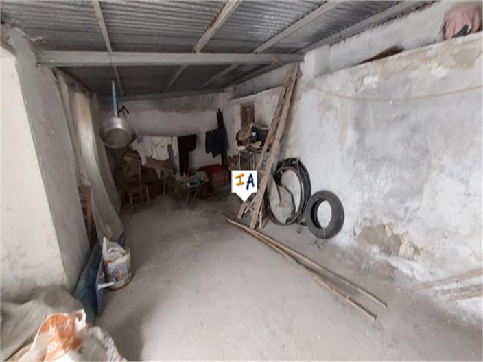 Image No.13-5 Bed House for sale