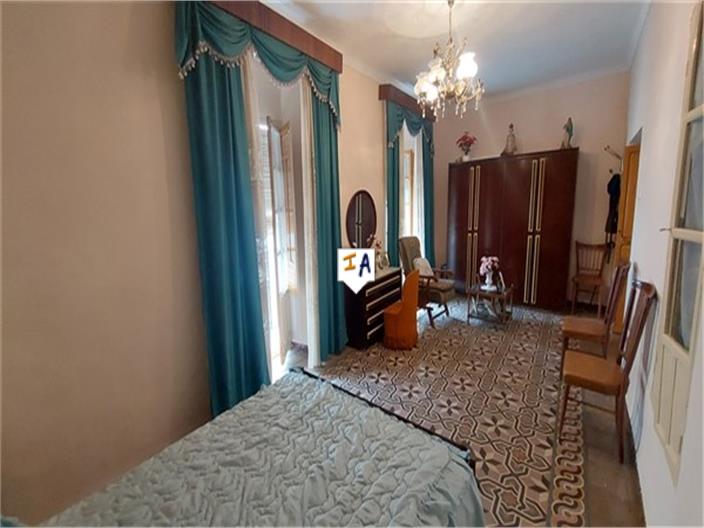 Image No.14-5 Bed House for sale