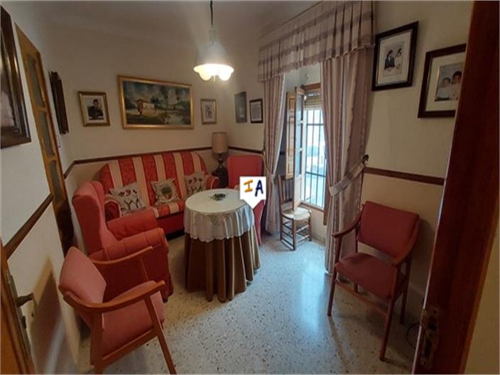 Image No.9-5 Bed House for sale