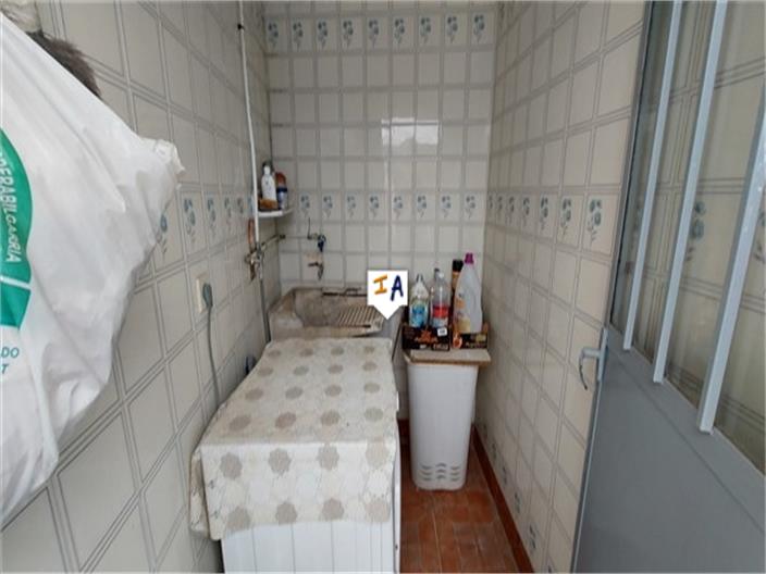 Image No.15-5 Bed House for sale