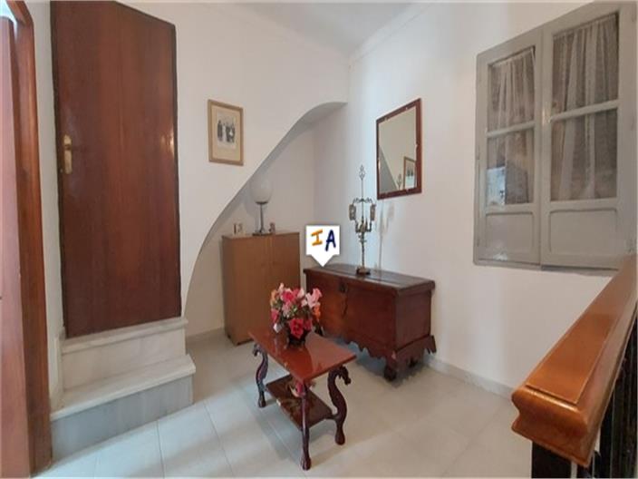 Image No.11-4 Bed House for sale