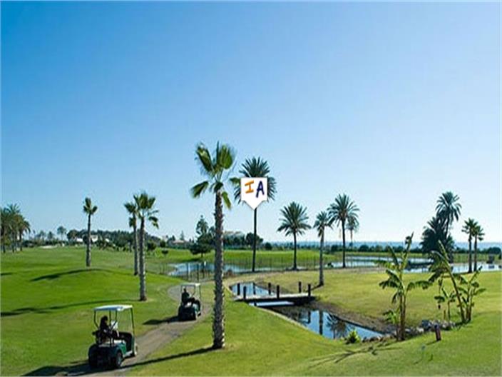 Image No.15-5 Bed House for sale