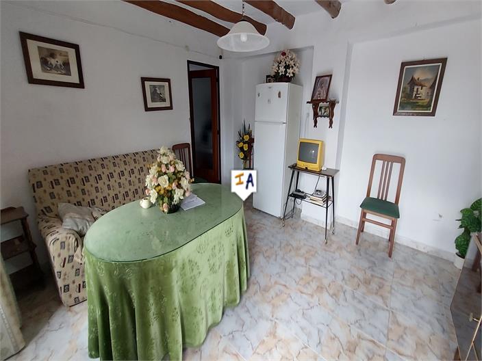 Image No.4-3 Bed House for sale