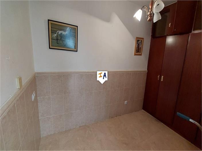 Image No.9-3 Bed House for sale