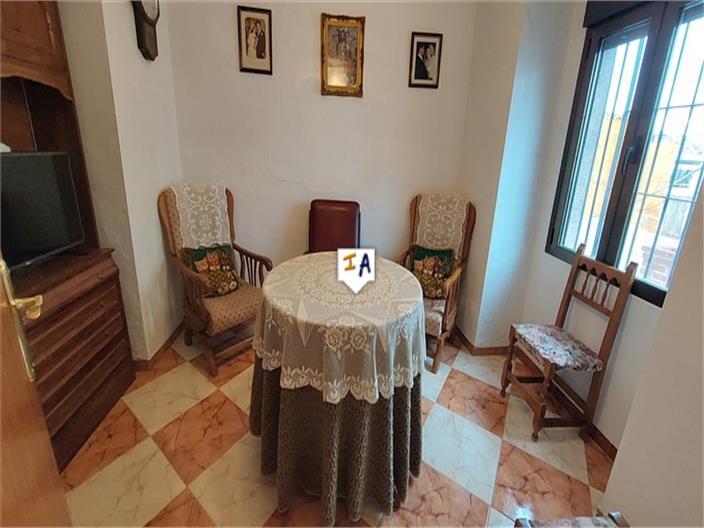 Image No.7-3 Bed House for sale