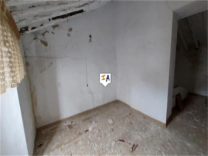 Image No.7-3 Bed House for sale