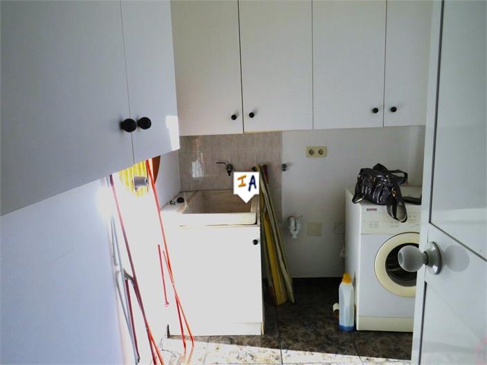 Image No.14-3 Bed Property for sale