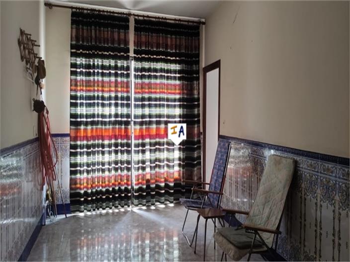 Image No.12-4 Bed House for sale