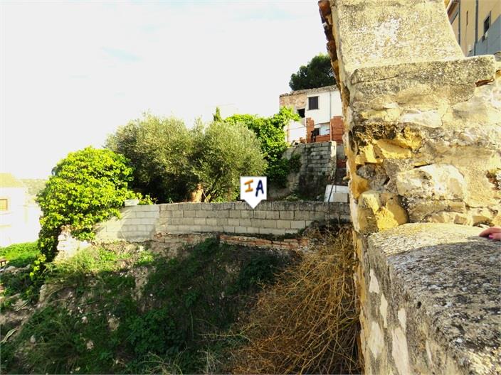 Image No.15-2 Bed House for sale