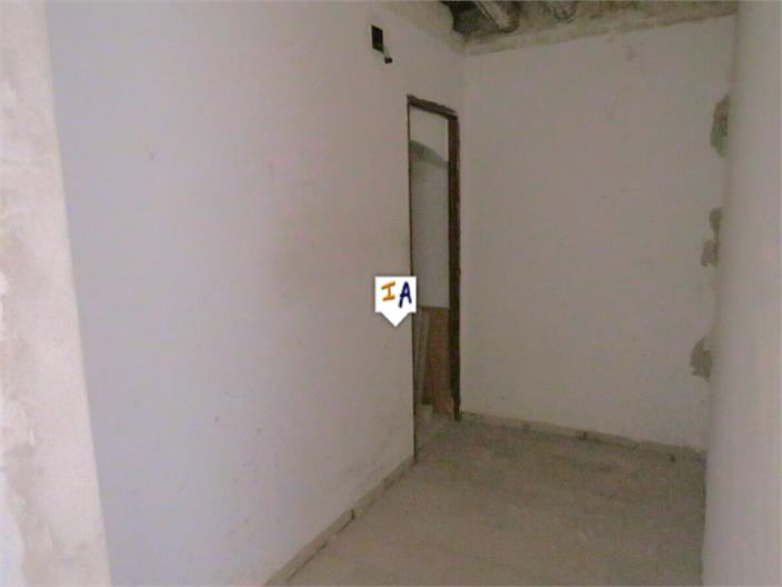 Image No.10-2 Bed House for sale